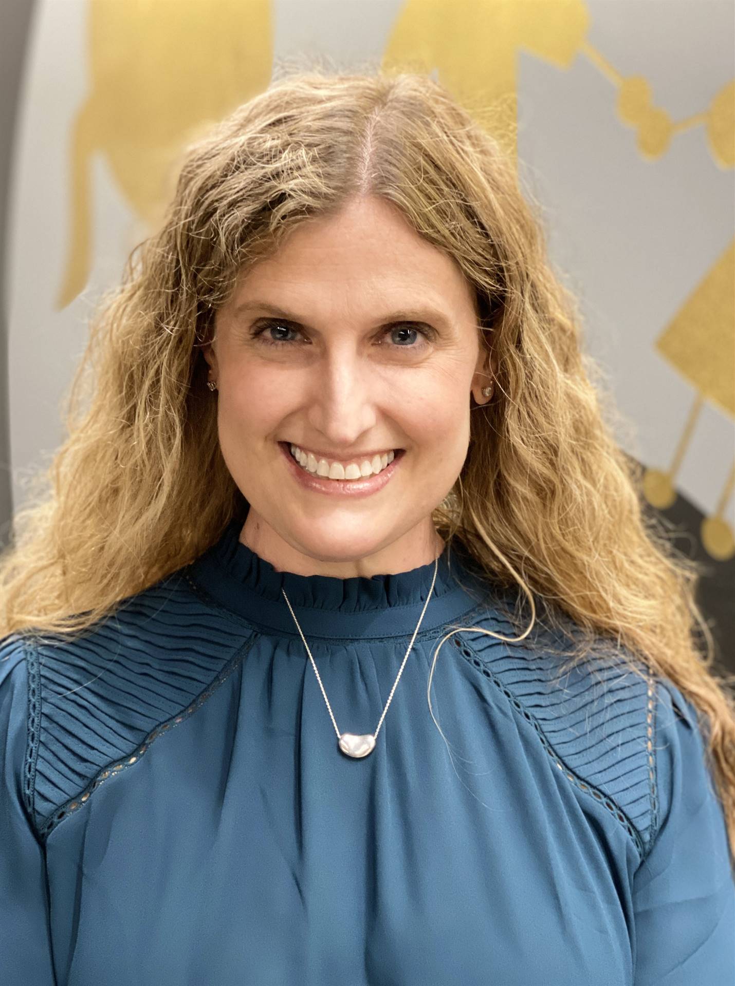 Elisa Bailis